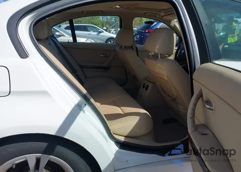 2008 BMW 328Xi z USA, uszkodzony, nr VIN WBAVC73598KX92658